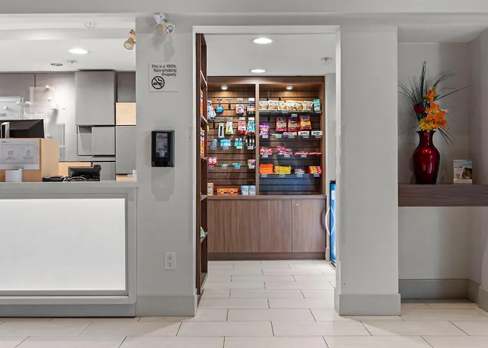 Holiday Inn Express And Suites Surrey By Ihg